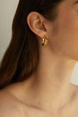 HOOP STONE EARRING