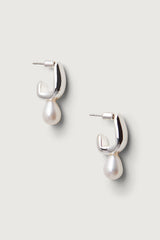 HOOP EARRINGS WITH WATER PEARLS