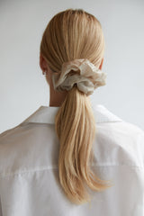 OVERSIZED HAIR TIE