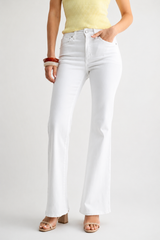 Jenna Strechy Flare jeans