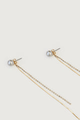 PEARL STUD WITH ZIRCONIA CHAIN
