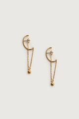 CONNECTED CHAIN EARRING WITH SPHERE