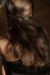 LONG ABSTRACT-SHAPED HAIR CLIP