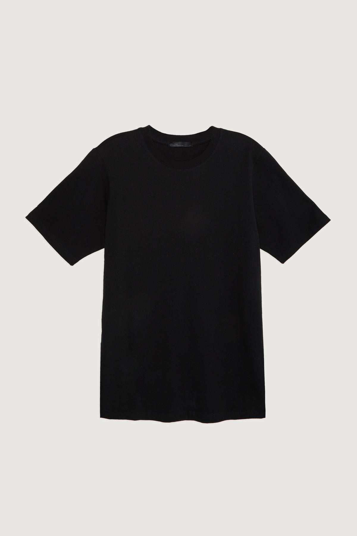 CLASSIC FIT T-SHIRT